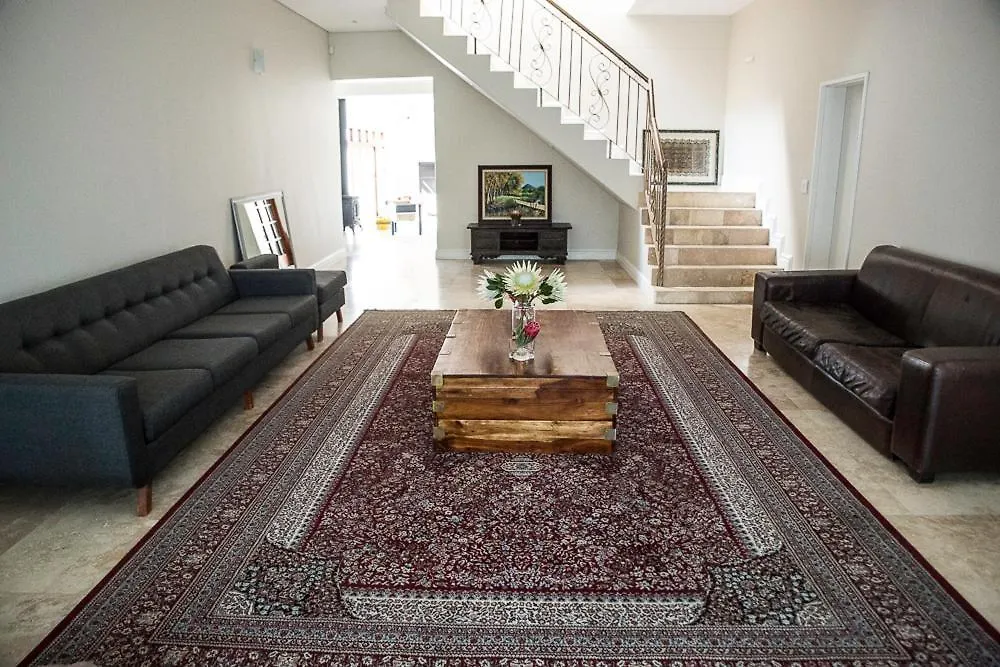 Bed & Breakfast Yashemah Cape Town Halal Guesthouse