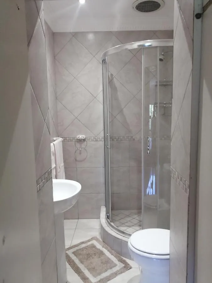 Bed & Breakfast Yashemah Cape Town Halal Guesthouse South Africa