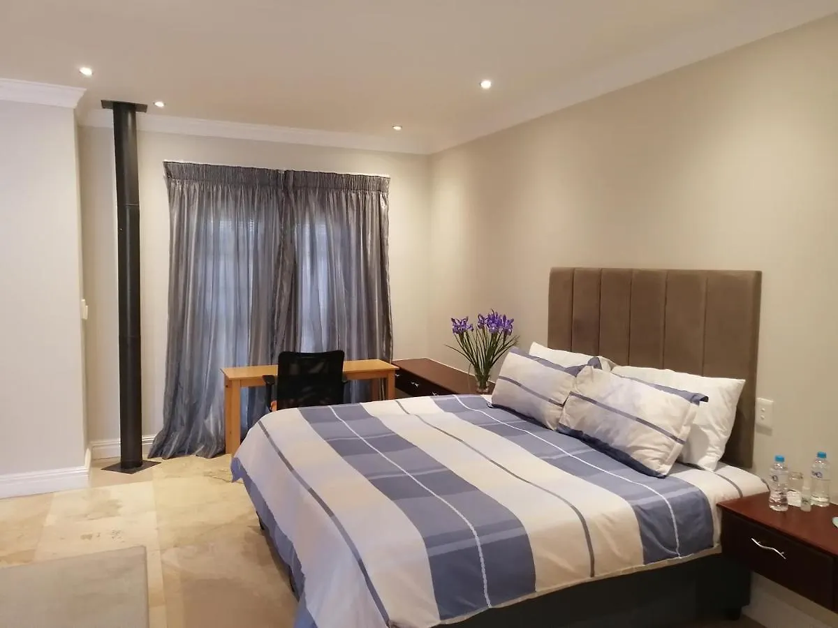 Bed & Breakfast Yashemah Cape Town Halal Guesthouse